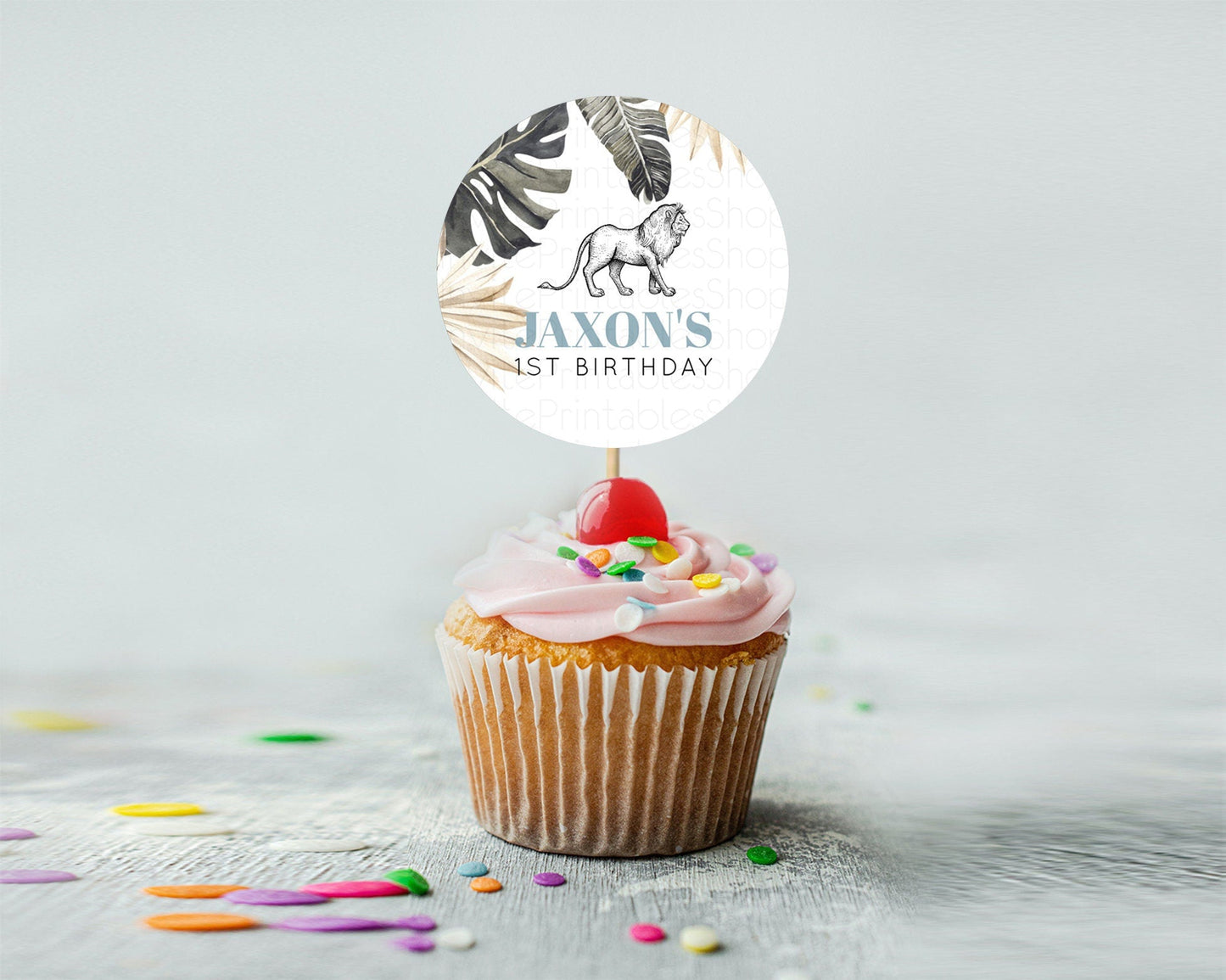 Lion Cupcake Toppers Safari Lion Cupcake Toppers Modern Lion Party Decor Safari Adventure Party Minimalist Lion First Birthday Decor D10807