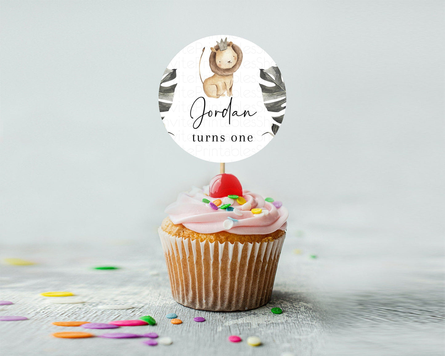 Lion Cupcake Toppers Safari Lion Cupcake Toppers Modern Lion Party Decor Safari Adventure Party Minimalist Lion First Birthday Decor D10599